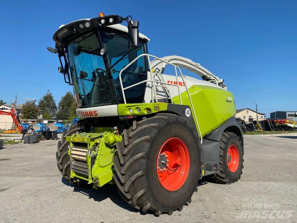 CLAAS Jaguar 950 自走式飼料採集機