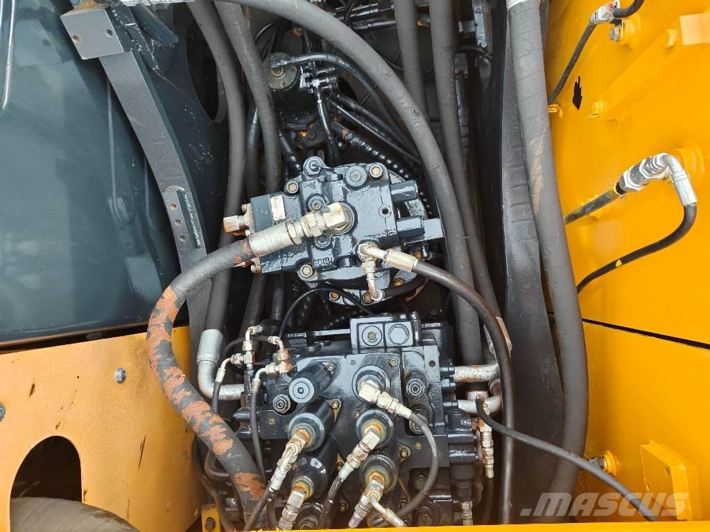 Hyundai R210W-9 旋轉式挖土機/掘鑿機/挖掘機