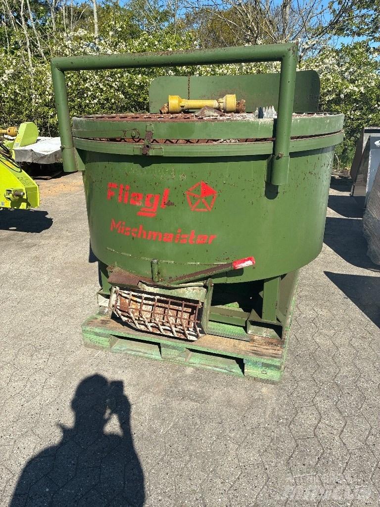 Fliegl Mischmeister 混凝土配料(預拌)廠