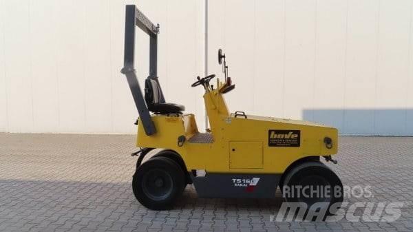 Sakai TS 160 膠輪滾壓機