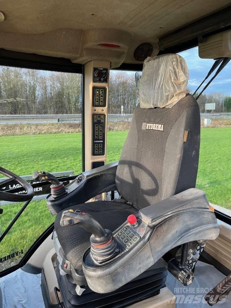 Hydrema 906F 反鏟裝載機