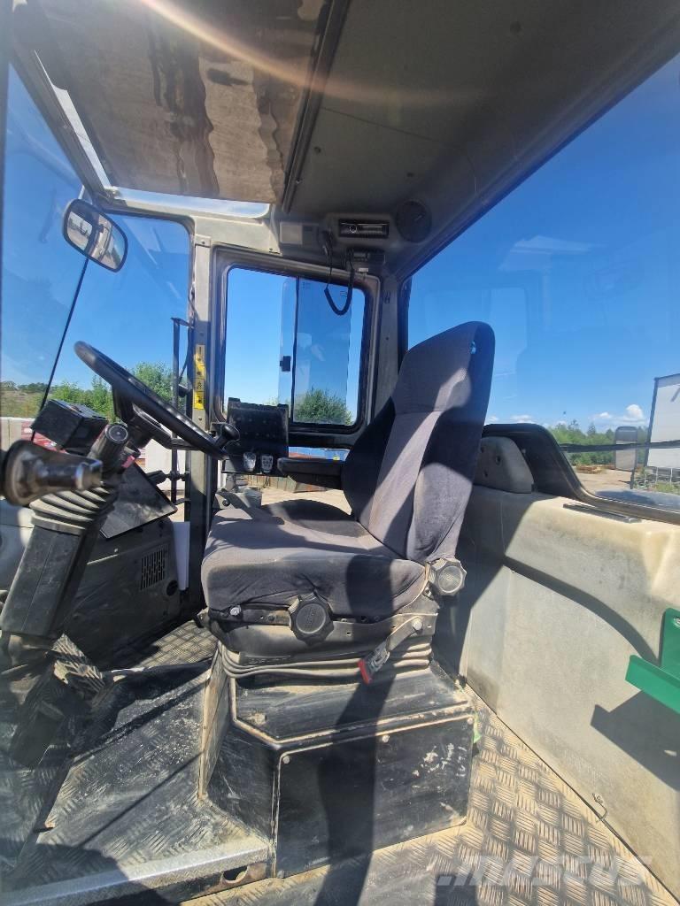 SMV 32-1200B 柴油卡車