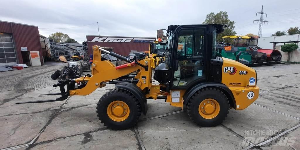 CAT 906 輪胎式裝載機