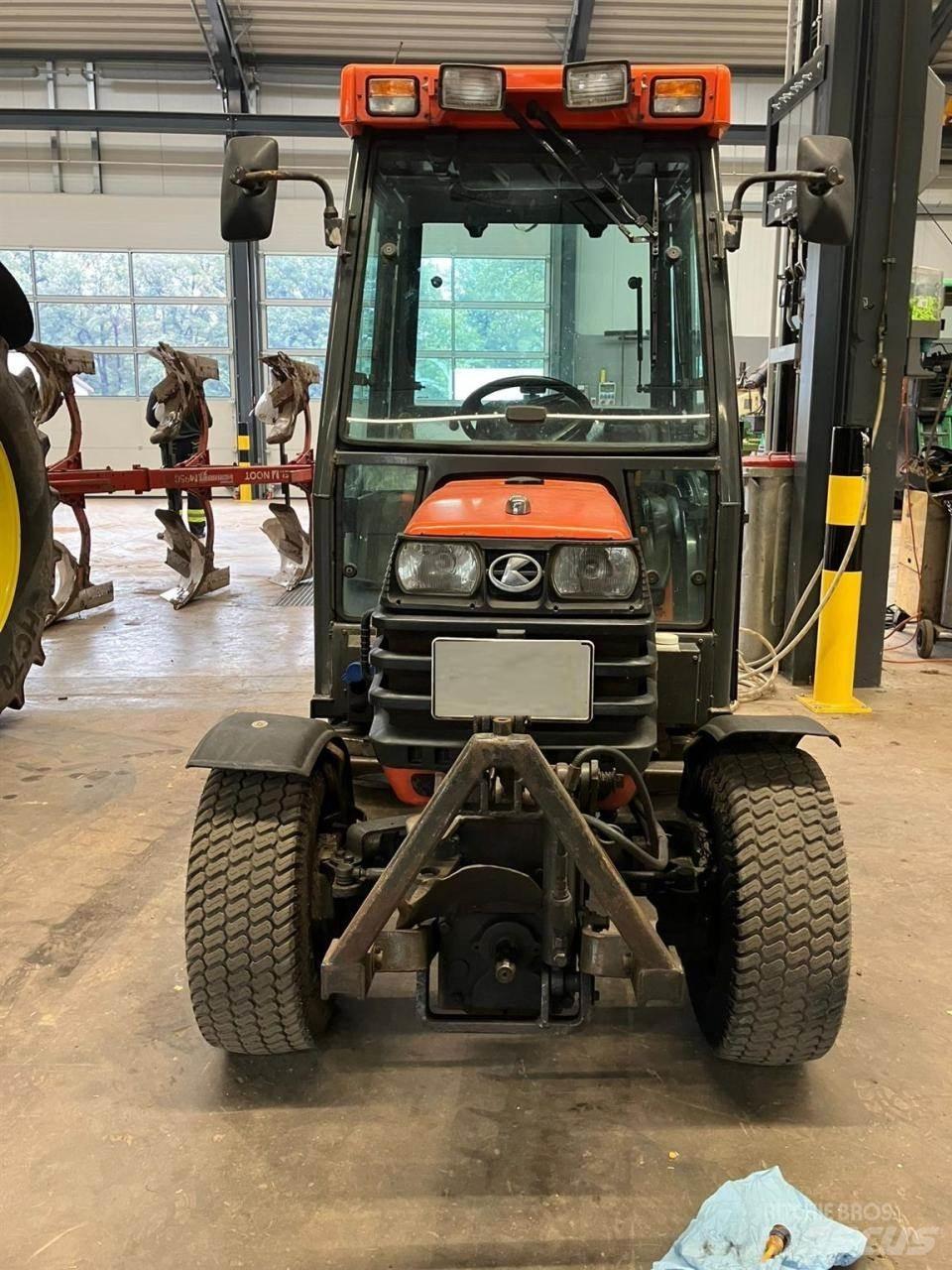 Kubota B2110 小型曳引機