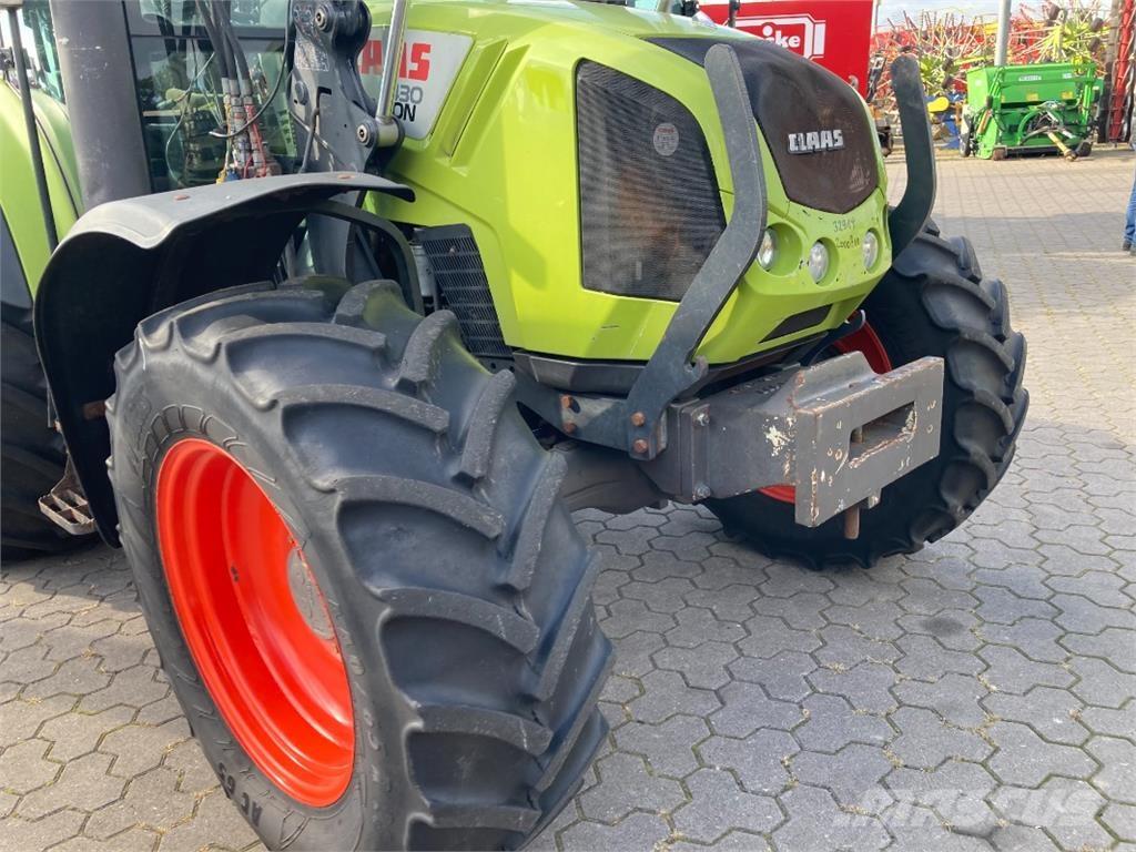 CLAAS Arion 430 曳引機