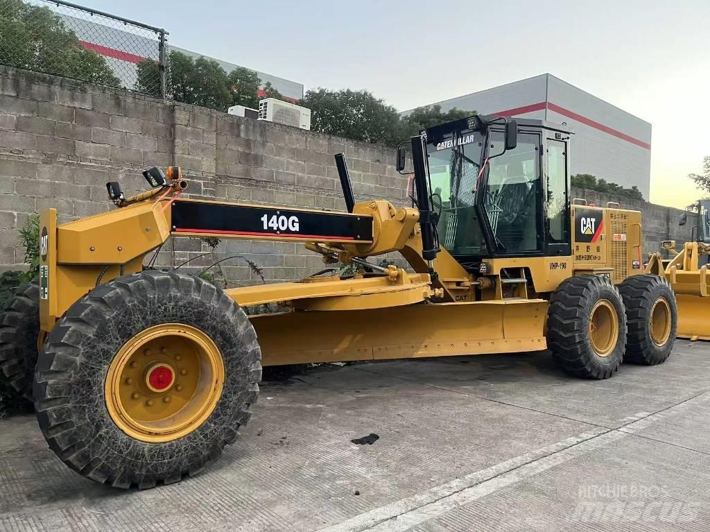 CAT 140 G 平土機