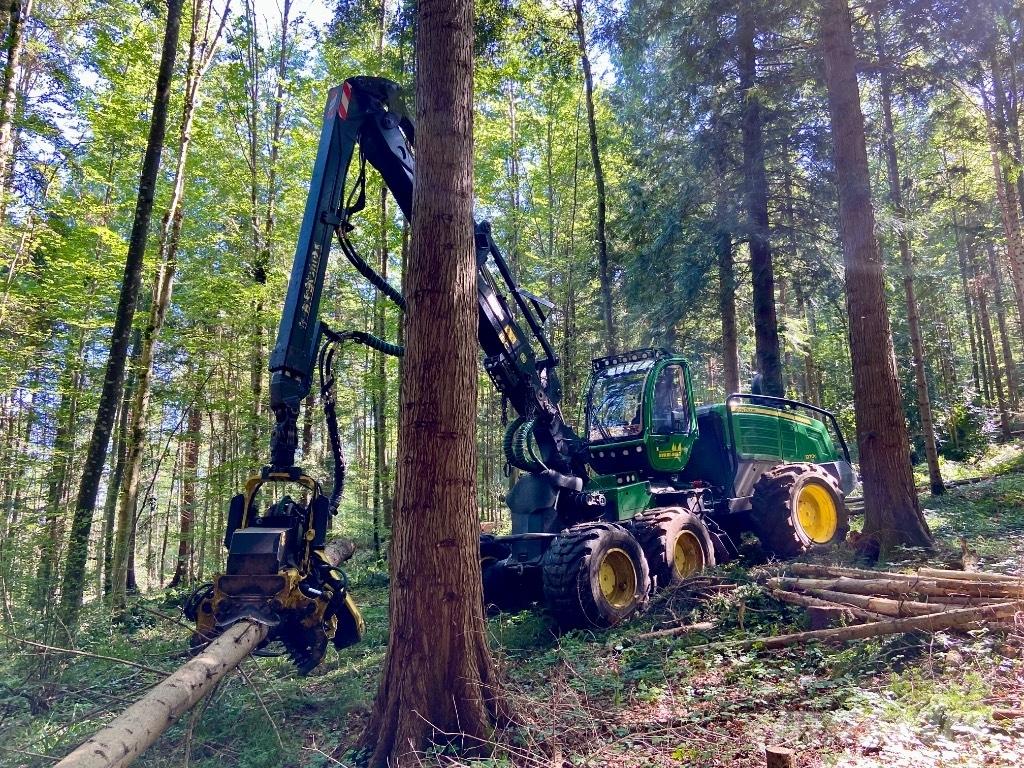 John Deere 1270 G 收穫機