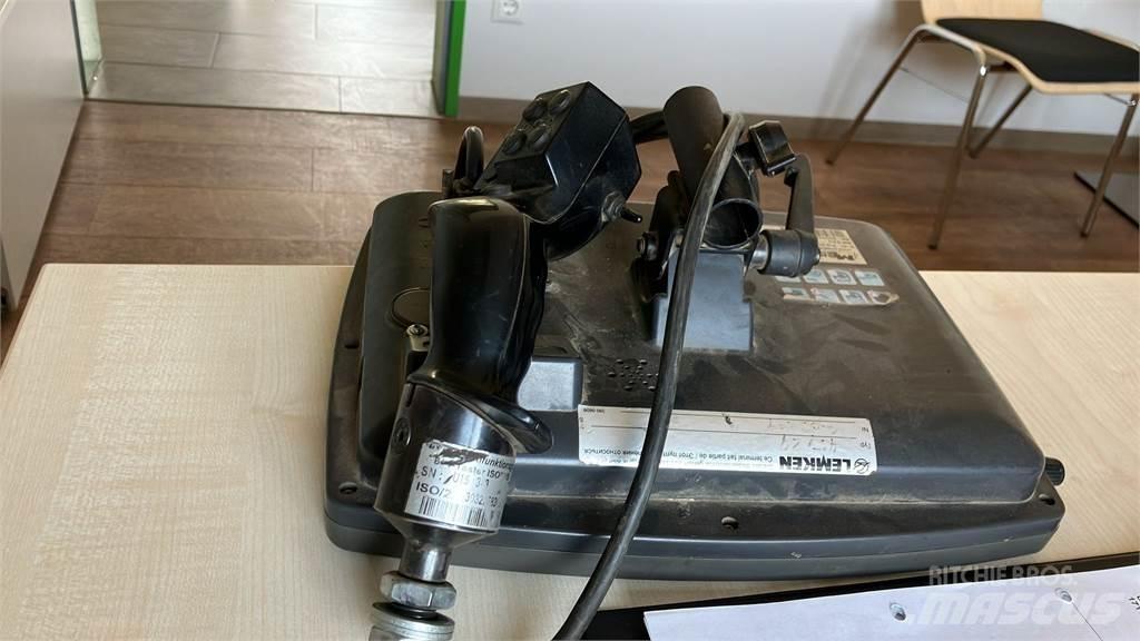 Lemken Primus 45 牽引式噴霧機