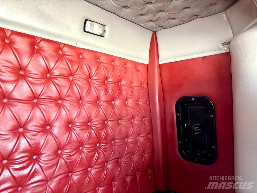 Western Star 4900 曳引機組件