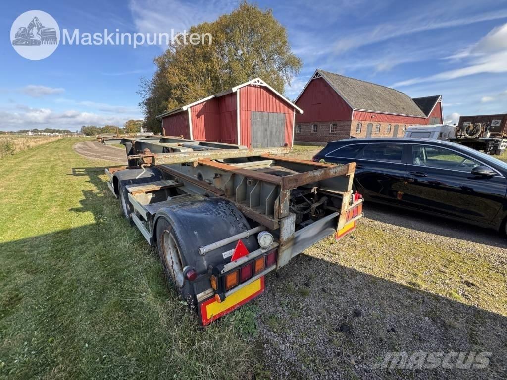 KT Tjörn Linktrailer 貨櫃框架半拖車