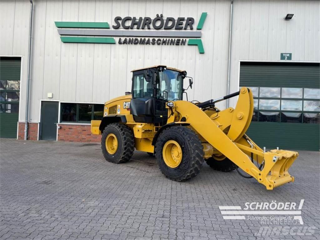 CAT 938 HL 輪胎式裝載機