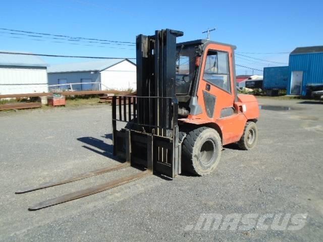 Toyota 7 FDU 45 越野車