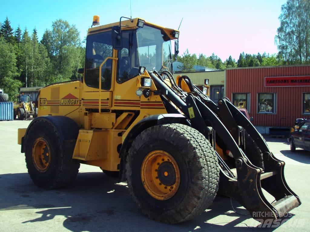 Ljungby L 13 輪胎式裝載機