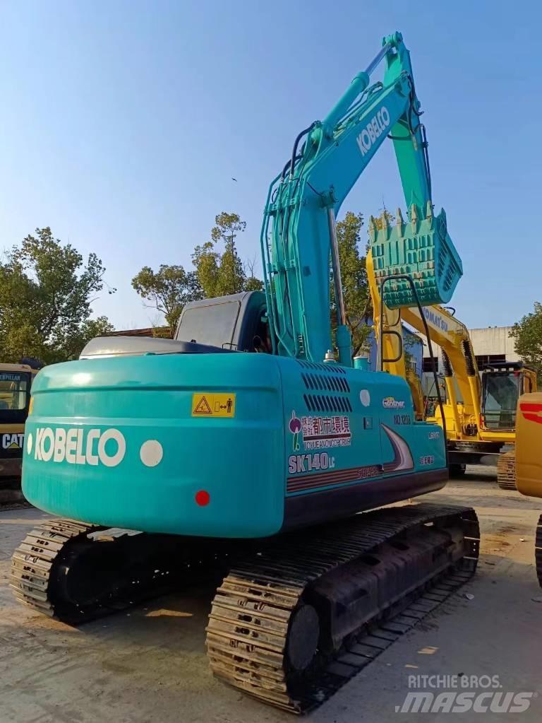 Kobelco SK 140 小型挖土機/掘鑿機<7t(小型挖掘機)
