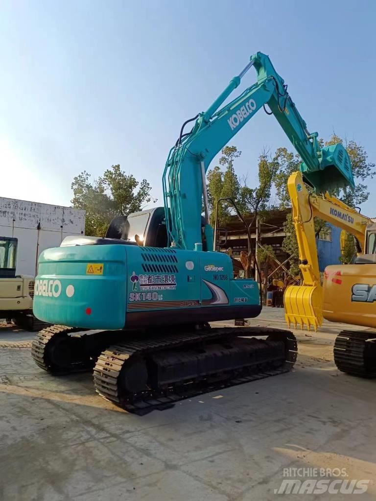 Kobelco SK 140 小型挖土機/掘鑿機<7t(小型挖掘機)