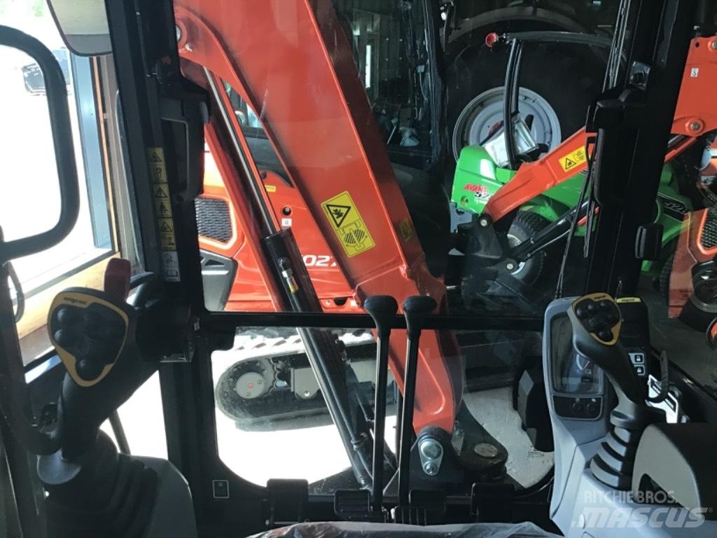 Kubota KX 027 小型挖土機/掘鑿機<7t(小型挖掘機)
