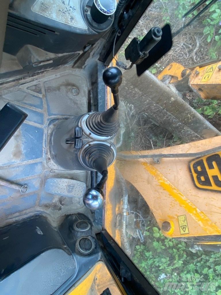 JCB 3 CX 反鏟裝載機