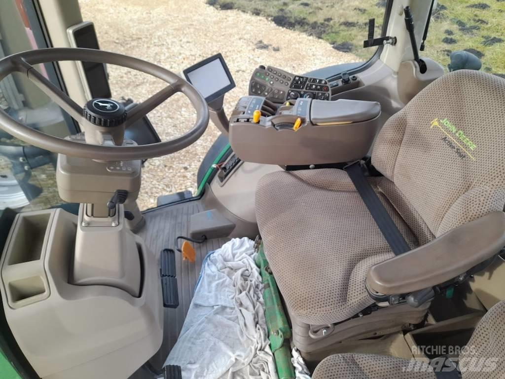 John Deere 8310 R 曳引機