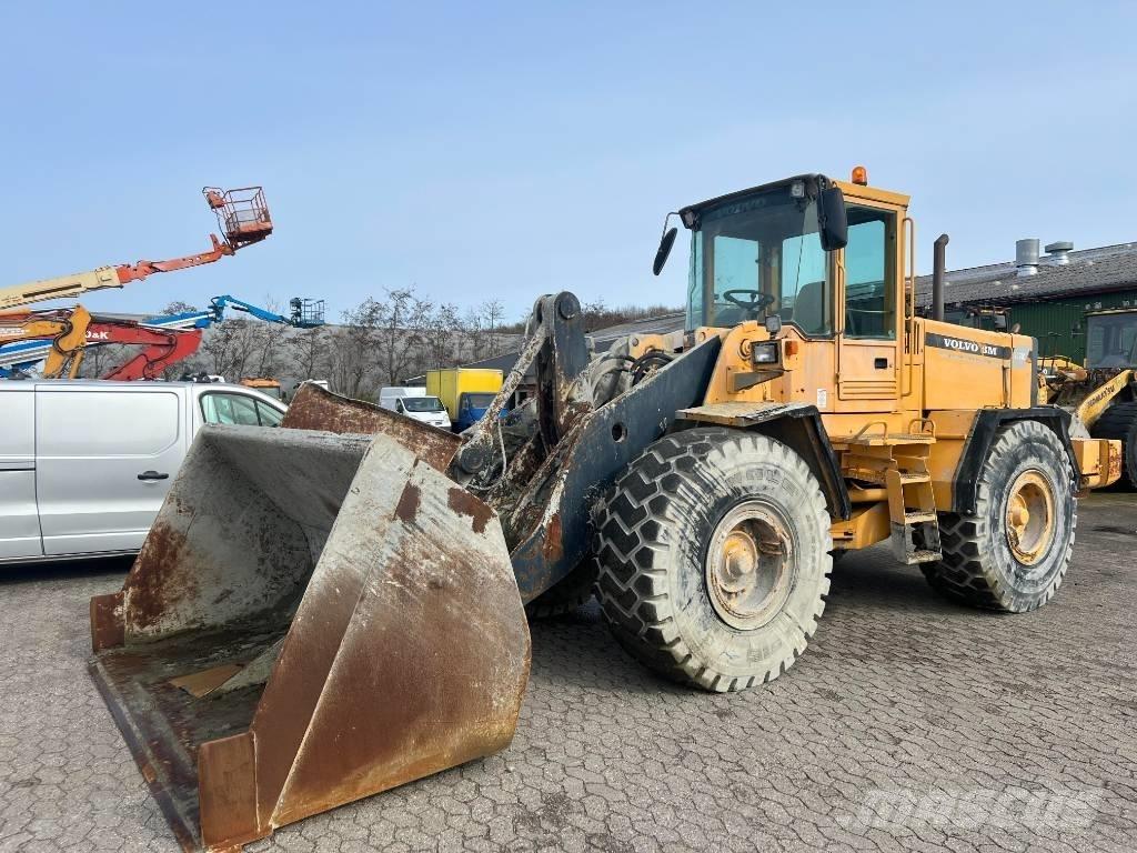 Volvo L 120 C 輪胎式裝載機