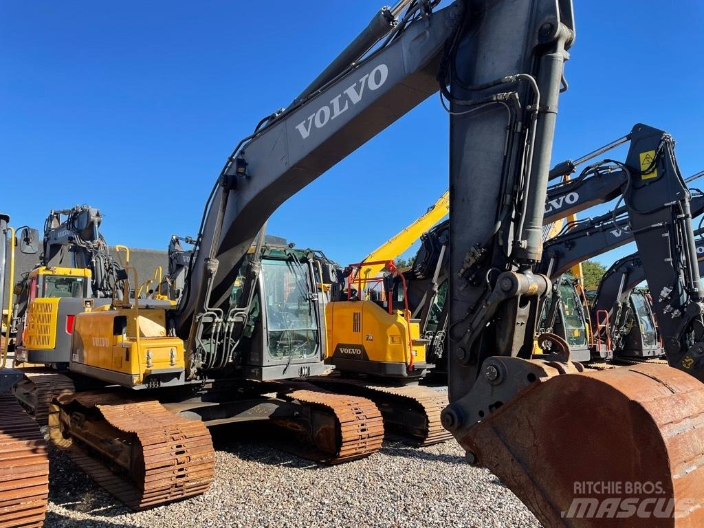 Volvo EC210C 履帶式 挖土機/掘鑿機/挖掘機