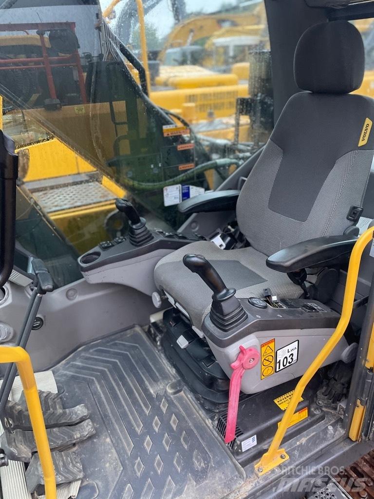 Volvo EC210C 履帶式 挖土機/掘鑿機/挖掘機