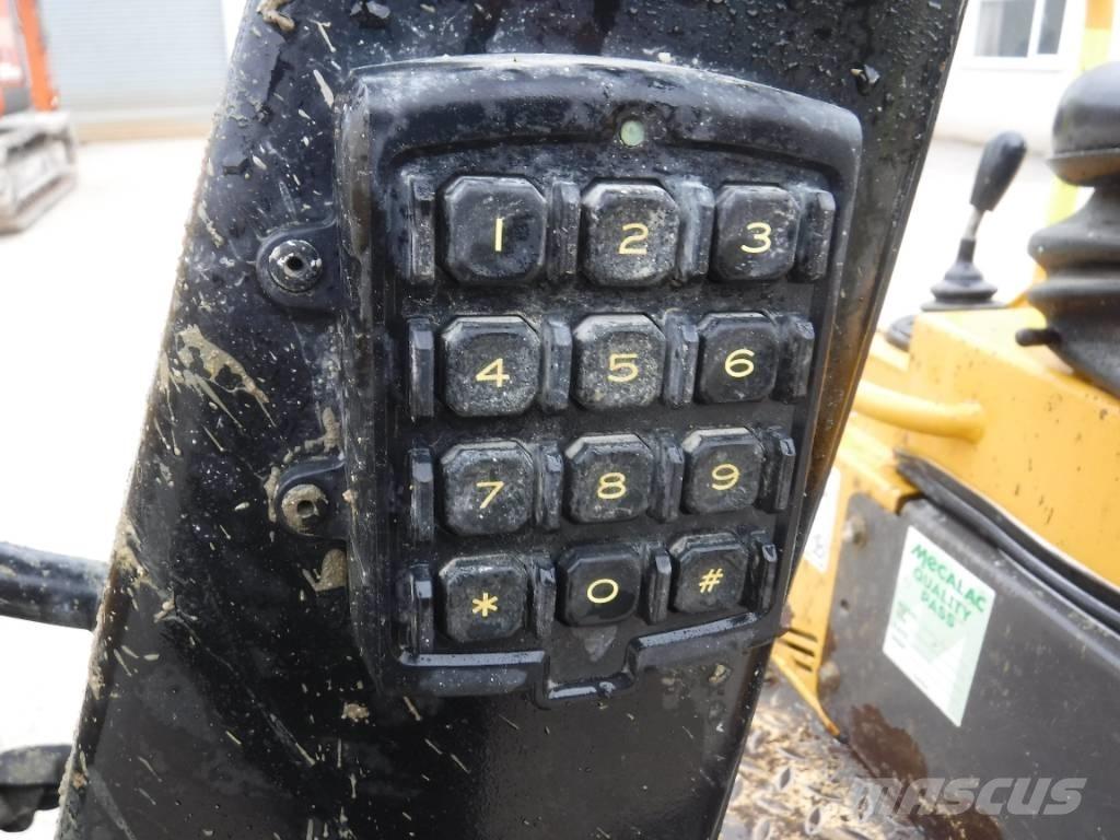 Mecalac TA 1 EH 側卸礦車