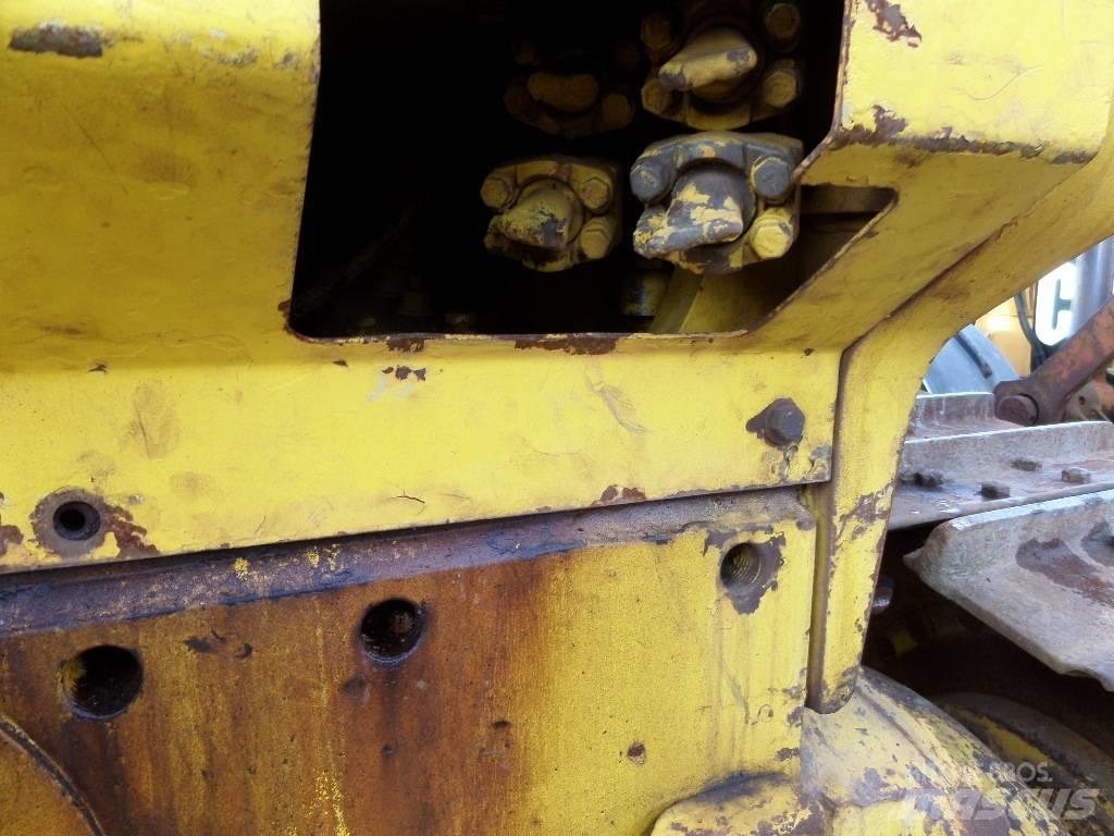 Komatsu D85P-21 履帶推土機