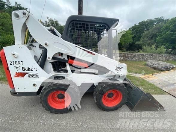 Bobcat S570 滑移轉向裝載機