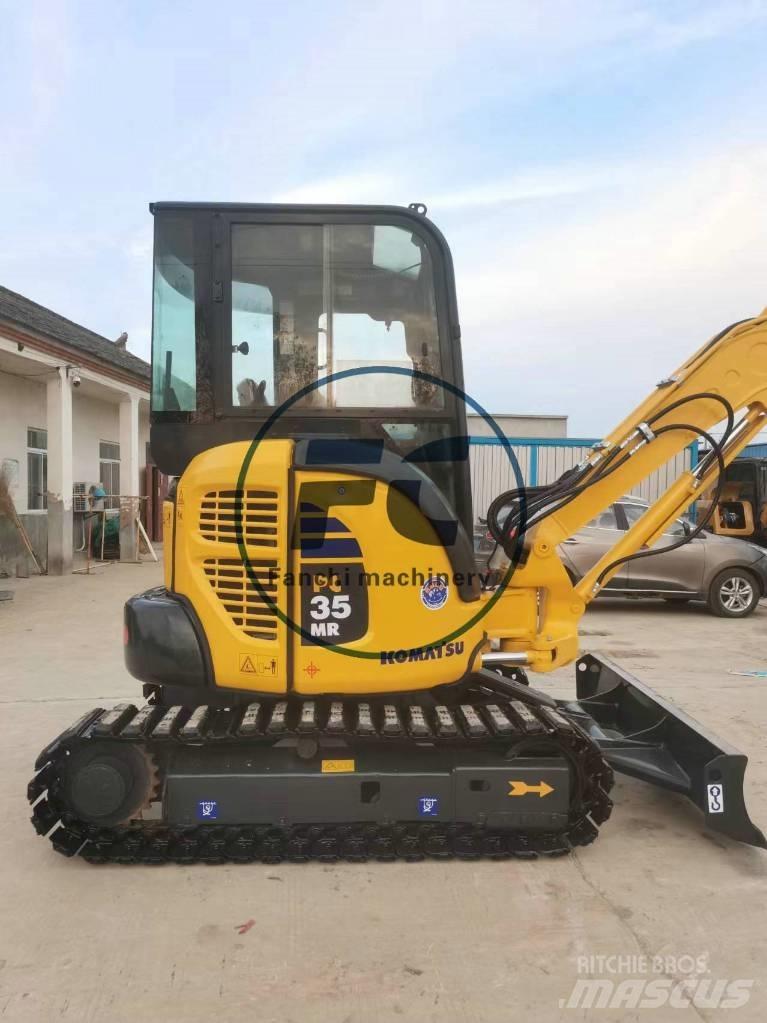 Komatsu PC35 小型挖土機/掘鑿機<7t(小型挖掘機)
