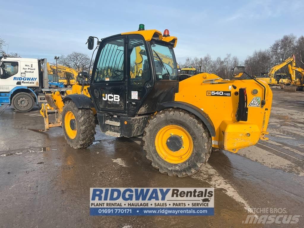 JCB 540-140 伸縮臂操作車