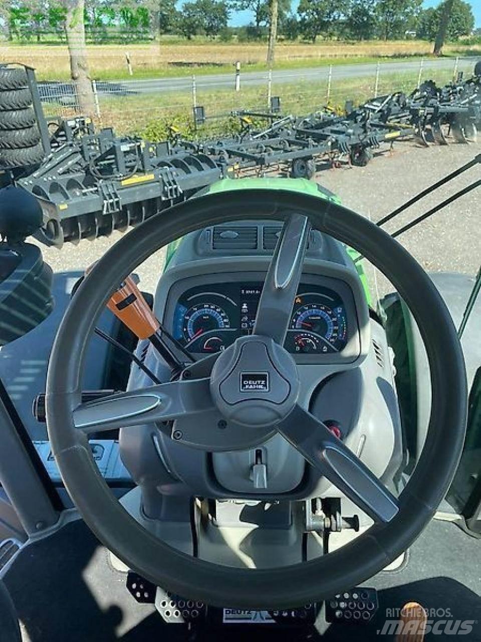 Deutz-Fahr 6215ttv 曳引機