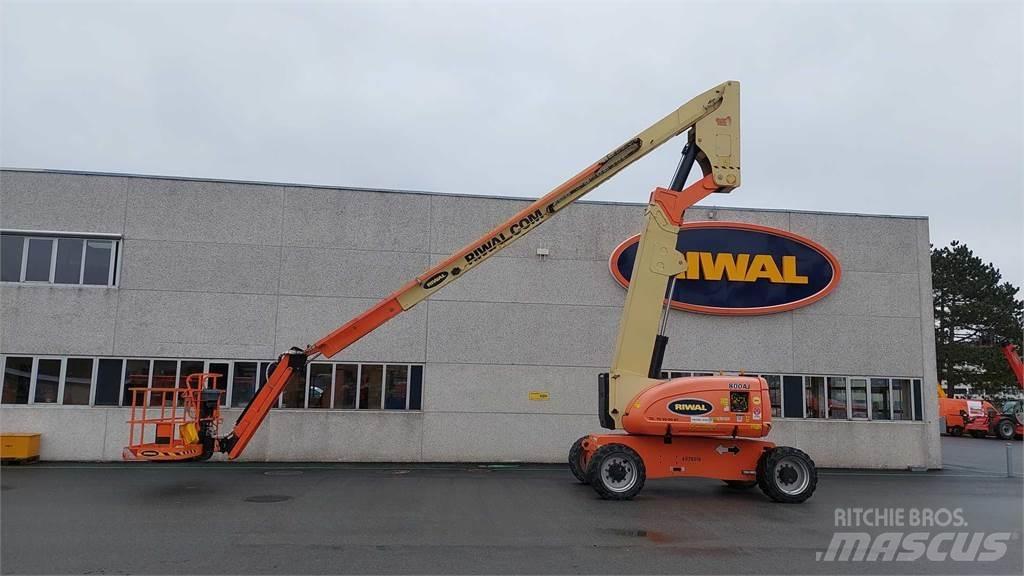 JLG 800AJG 曲臂高空作業車