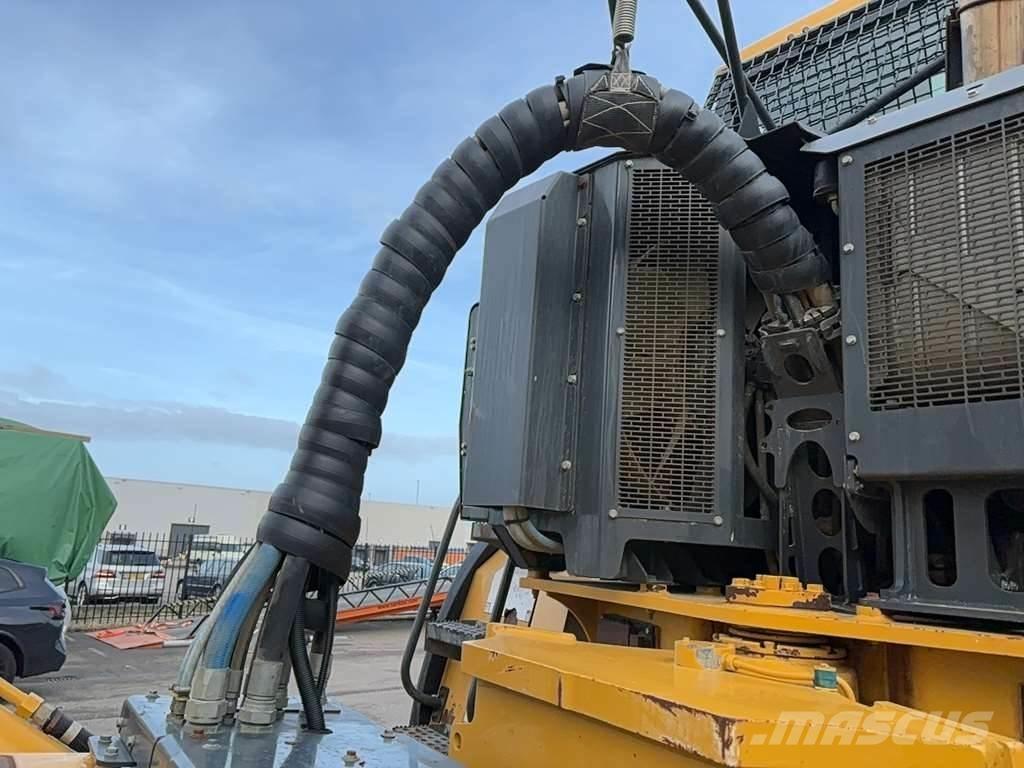 Bell B45E 鉸接式起吊車