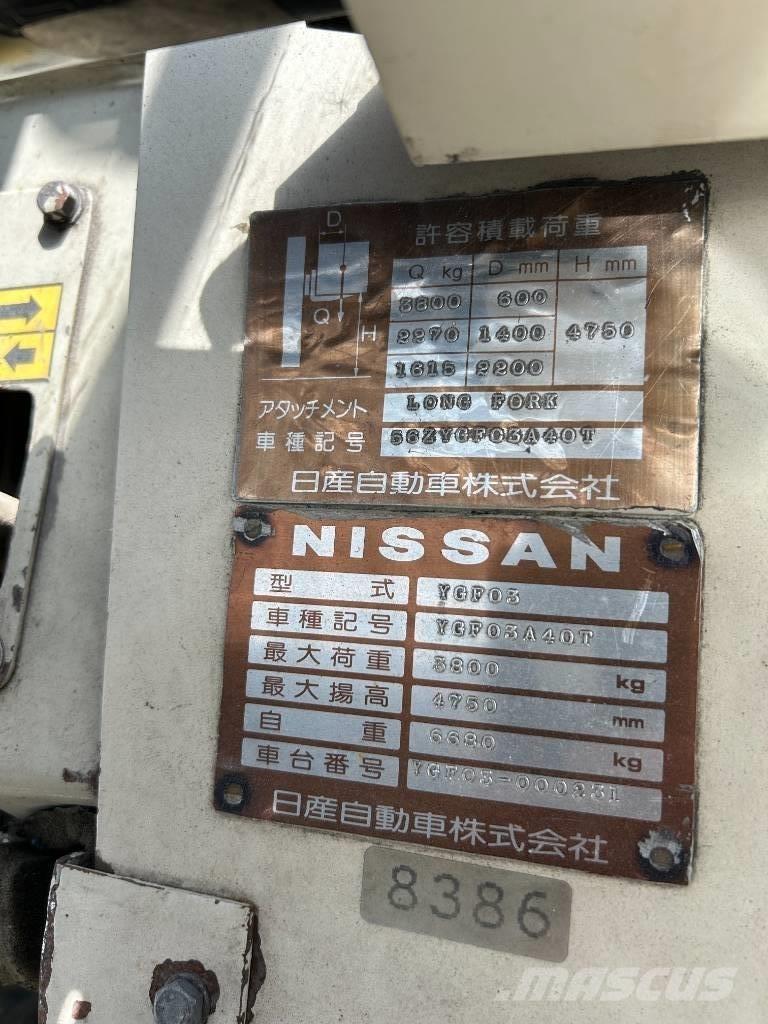 Nissan YGF03 柴油卡車