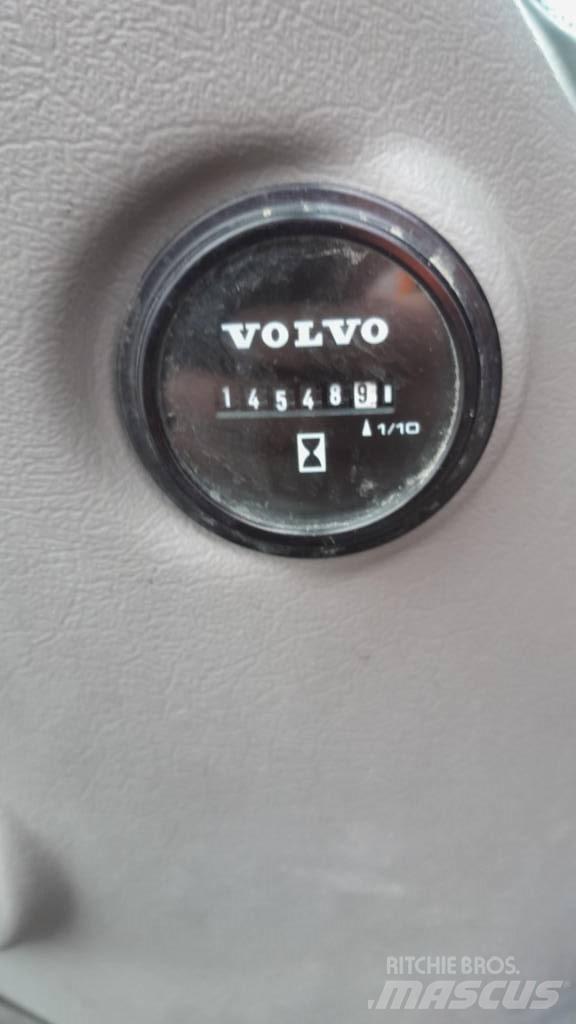 Volvo EC 300 D L 履帶式 挖土機/掘鑿機/挖掘機