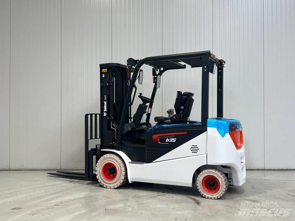 Bobcat B35NS 電動堆高機