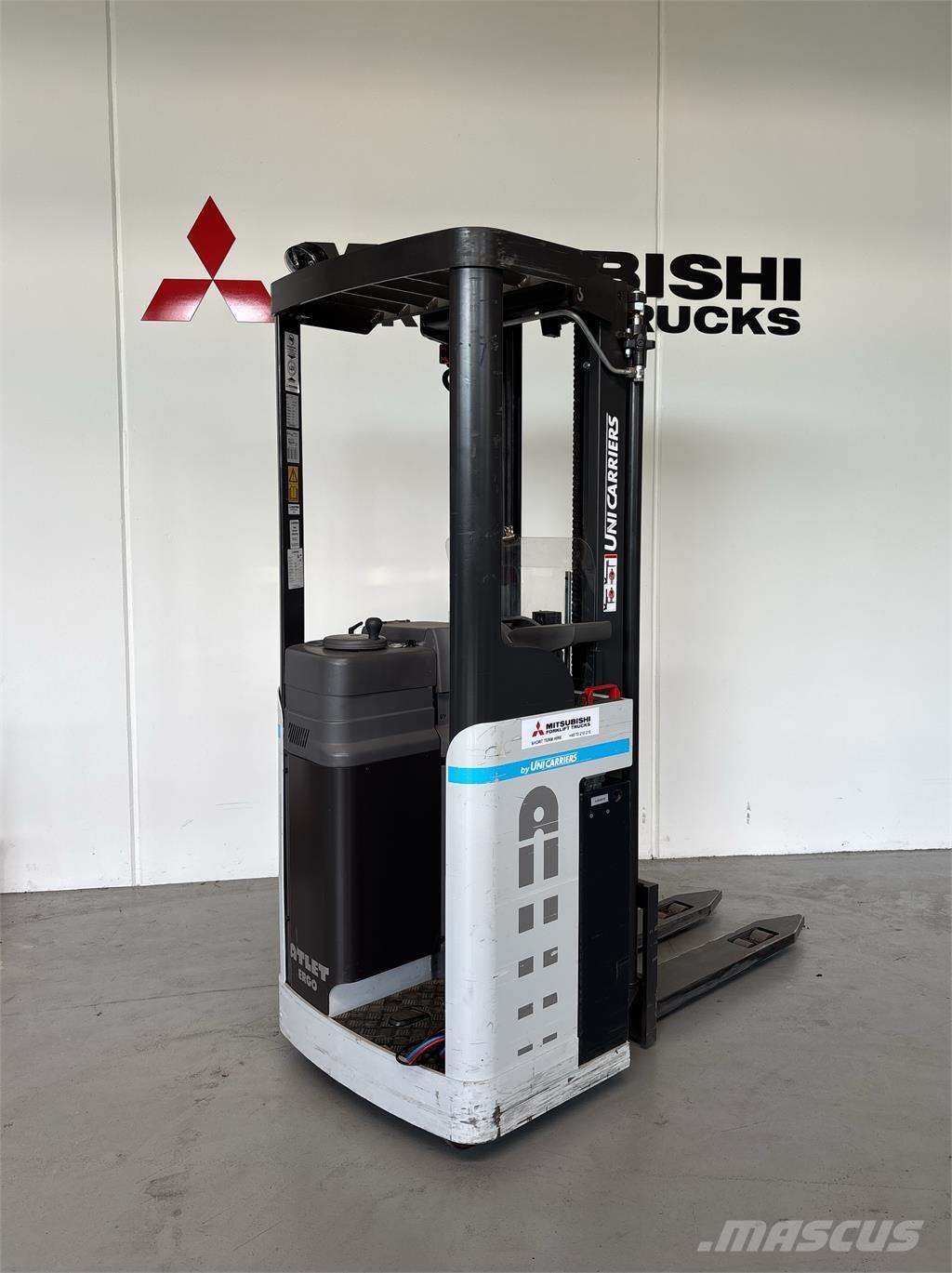 Atlet AJN160 自走式堆積機