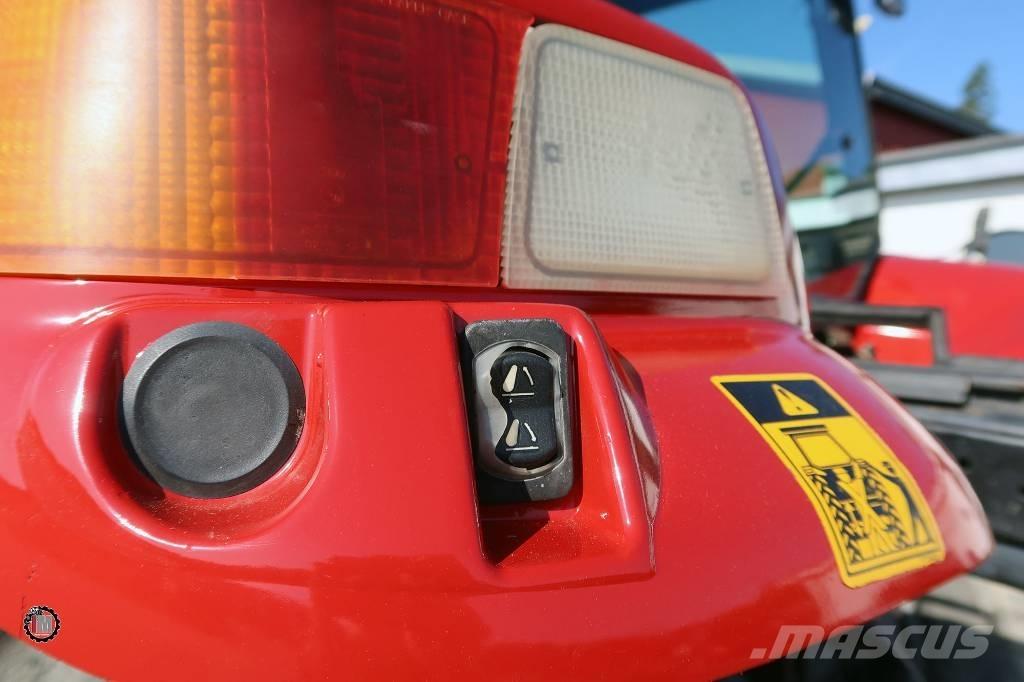 Case IH JX 1100 U 曳引機