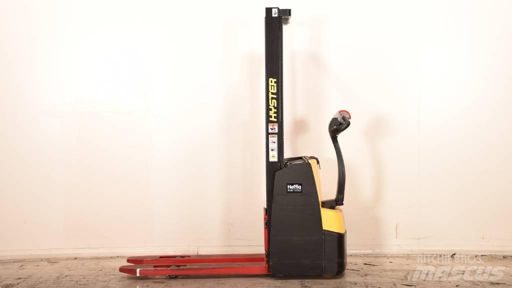 Hyster S 1.0E 行走控制式堆積機