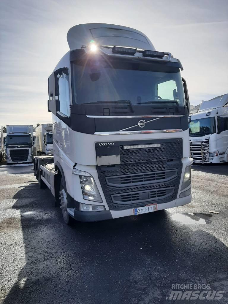 Volvo FH 13 貨櫃框架卡車