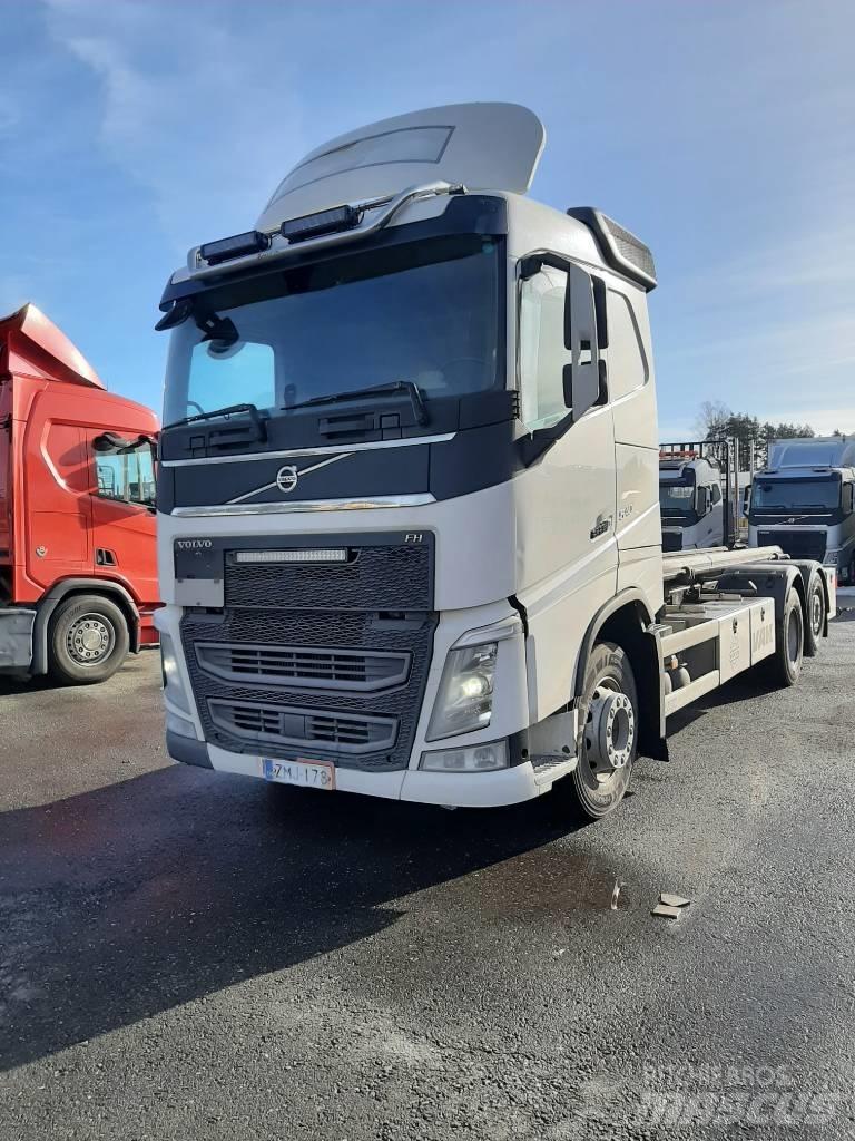 Volvo FH 13 貨櫃框架卡車