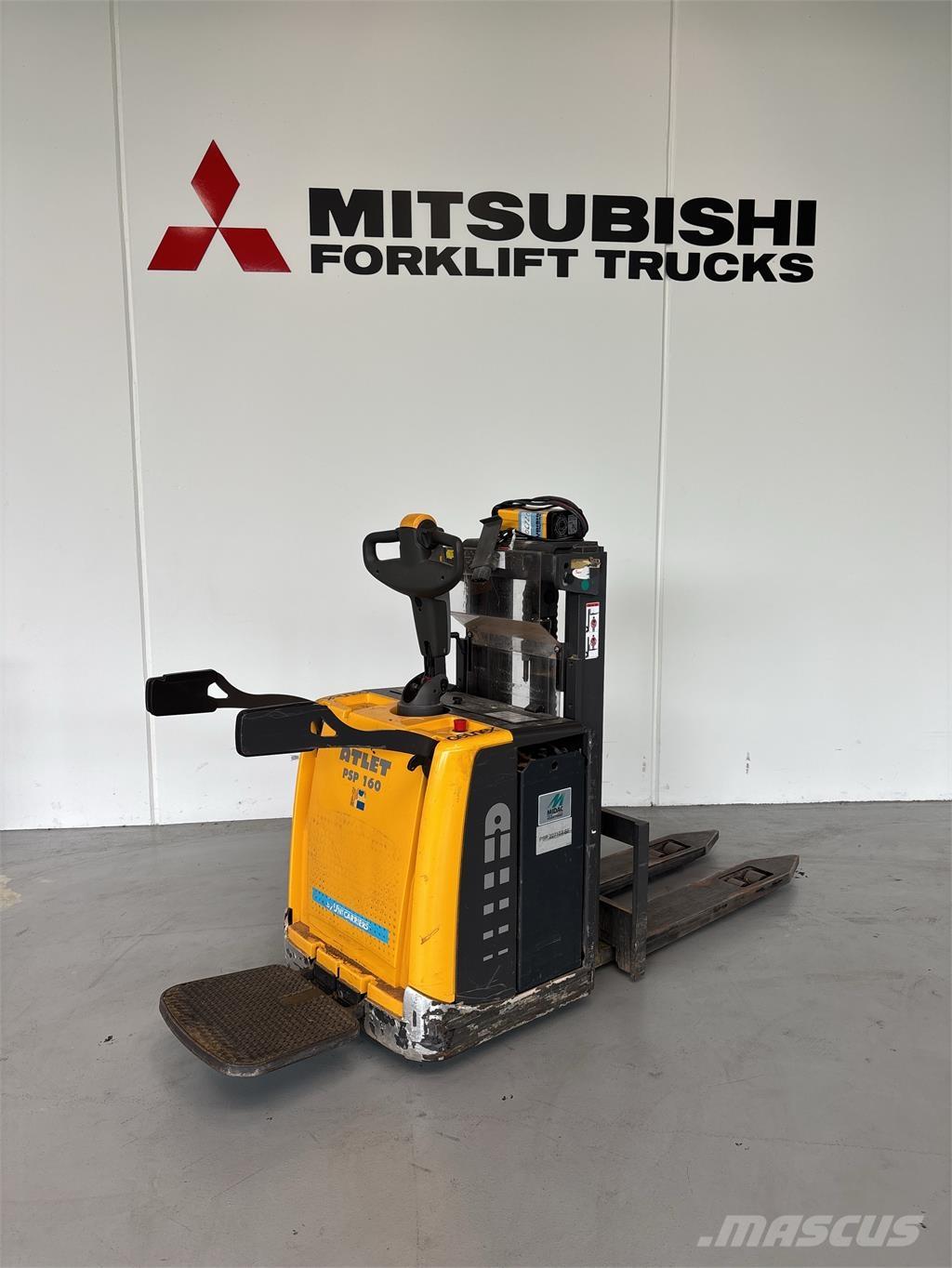 Atlet PSP160 自走式堆積機