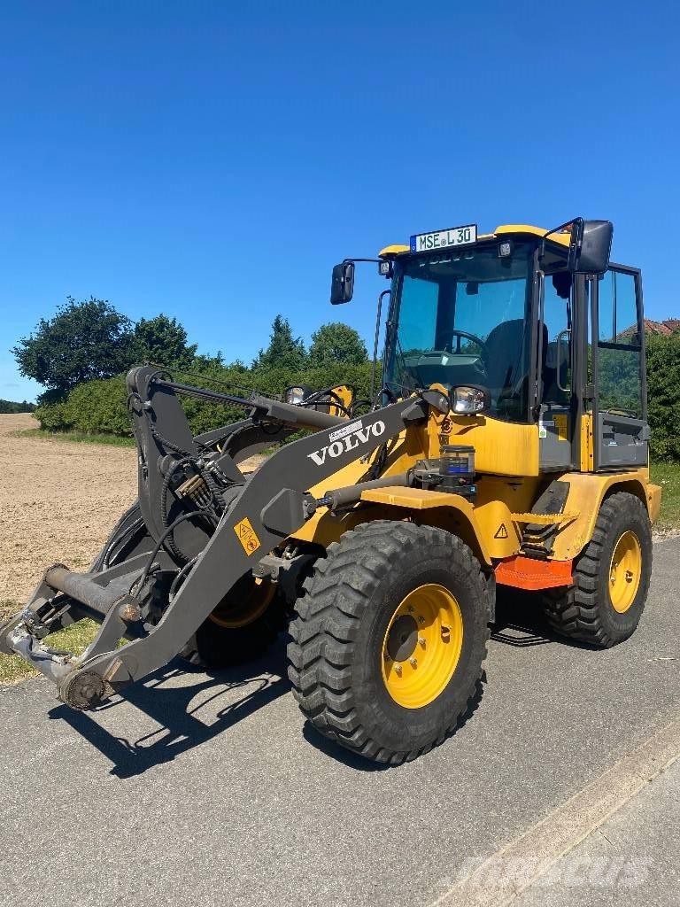 Volvo L30GS 輪胎式裝載機