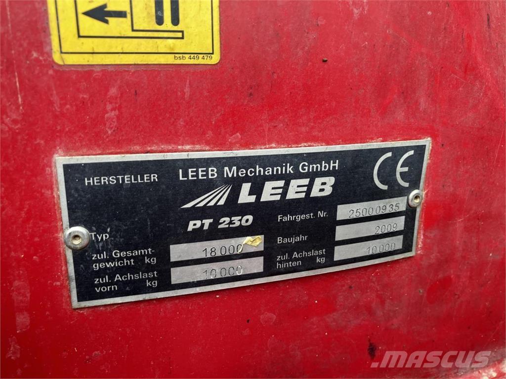 Horsch PT 230 牽引式噴霧機