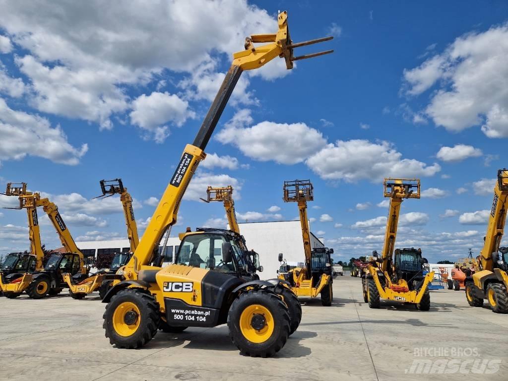 JCB 531-70, 732   P339 伸縮臂操作車