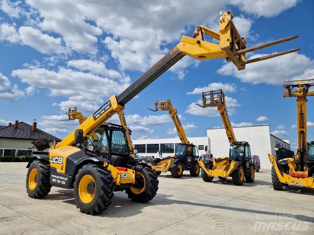 JCB 531-70, 732   P339 伸縮臂操作車
