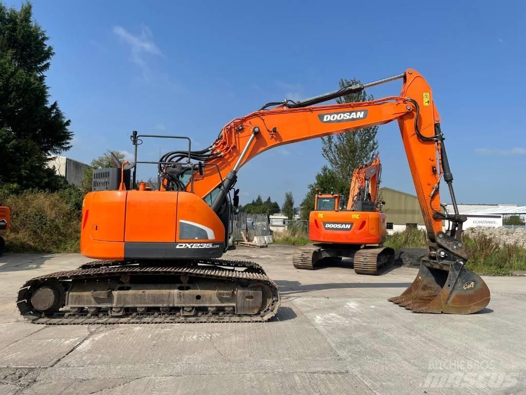 Doosan DX 235 LCR-5 履帶式 挖土機/掘鑿機/挖掘機
