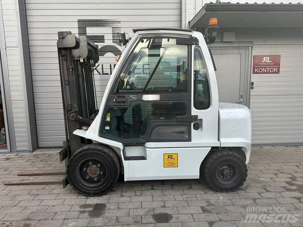 Nissan YG1D2A30Q 柴油卡車