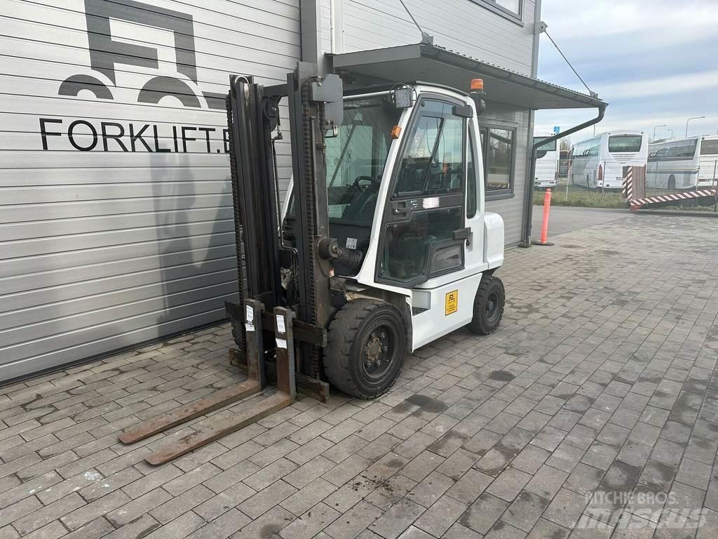 Nissan YG1D2A30Q 柴油卡車