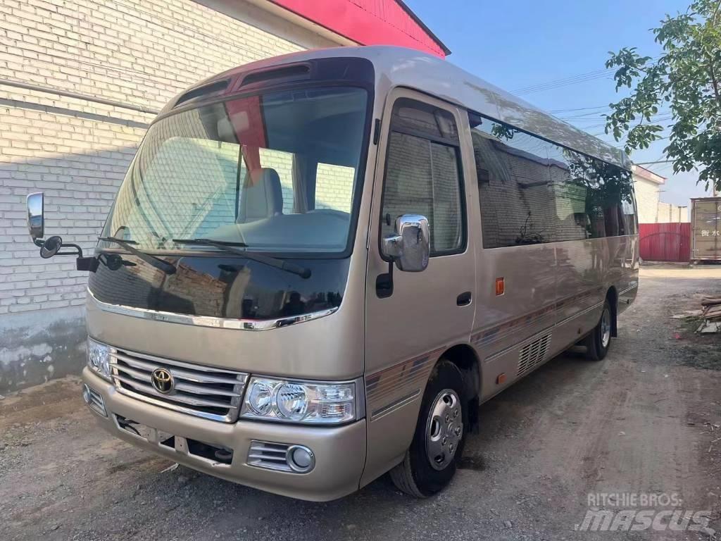 Toyota Coaster Bus 迷你巴士